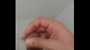 Preview 2 of Saggy Massive Tits - Punhetando at&eacute_ gozar.