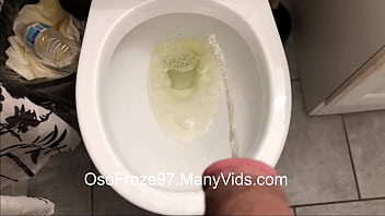 Preview 3 of Swed Retro - Naughty OsoFroze Peeing in Doctor&#039_s Toilet HD