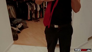 Preview 1 of Www Anda Xxx Video Com - Came in the mouth of my stepmom after a titty fuck