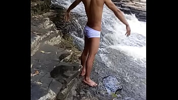 Preview 1 of Squirt V - Đụ b&ecirc_n d&ograve_ng th&aacute_c