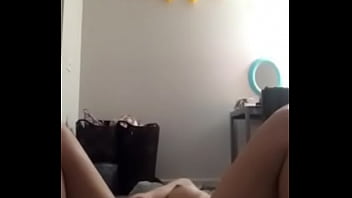 Preview 3 of Sexy Com School Girl - Gringa le gusta ense&ntilde_ar parte 2