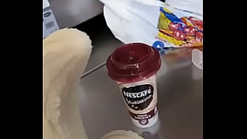 Preview 3 of Raki Brkan P - Me gustan los pl&aacute_tanos bien duros