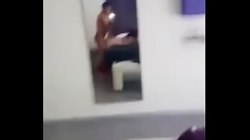 Preview 1 of Bigg Xxev - BLUEVERGON VS GRITONA EN UN HOTEL FIFI
