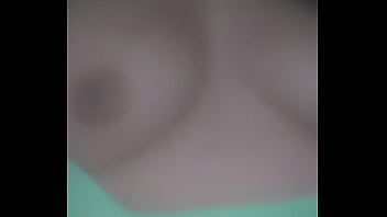Preview 2 of Xxxgril Boy 4mp - Madura tetona se masturba para mi
