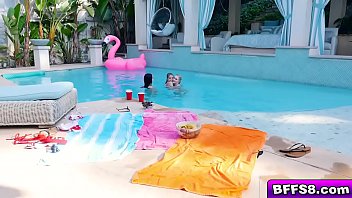 Preview 1 of 3boy 1girl Sex X Video - Violet Rain Emma Starletto and Scarlett Sage fingering their twats!