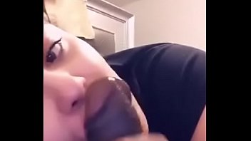 Preview 1 of Karissa Kane All Movie - Queen Marie Gives a quick blow job