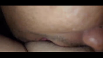 Preview 2 of Www Begg Com - Amor ele gozou na minha buceta,  vem limpar agora