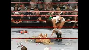 Preview 3 of Indian Urdu Hd - torrie vs candice wet t shirt match