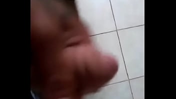 Preview 3 of Saksvdu - Mostrando meu cuzinho e minha rola
