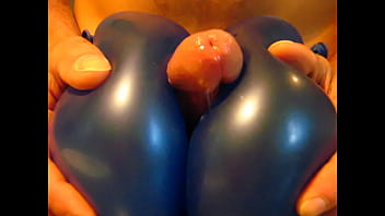 Preview 2 of Miah Furck With Oil - Cumshot between two balloons