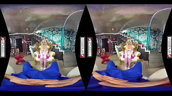 Preview 2 of Mom Dad Sex And Baby Watch - Super Mario Princess Cosplay Pussy Pounded DEEP in VR