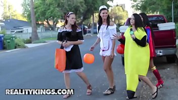 Preview 1 of Tamilsexhdmovie - Money Talks - (Savannah Rose,  Jmac) - On The Hunt - Reality Kings