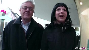 Preview 1 of Full Version Milf - German Step Grandpa - 19 Jahre altes Teen wird von 71 Jahre alten Stief Opa gefickt