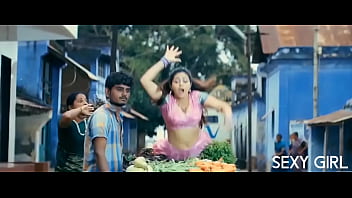 Preview 2 of Old Mom And Smol San - Ainthaam Padai Actress Aditi Choudhary Boob Show