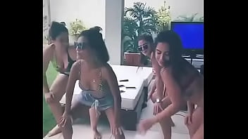 Preview 3 of Korea Xvbeo - Anitta rebolando a raba 3