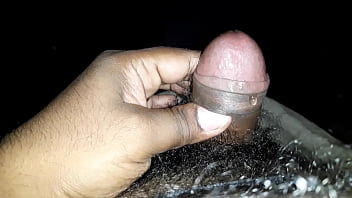 Preview 2 of Wwwxvie - This is my first masterbitting videos uploded.