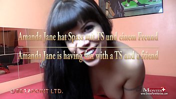 Preview 3 of Www Xxx Vieos Full Hd - Amanda Jane hat Spass mit Transe und einem Freund