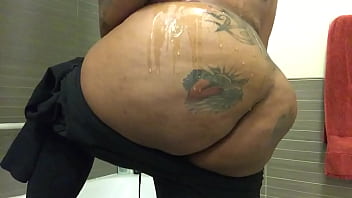 Preview 1 of Vajina Yalama - Hazelnut Perv Oiled Up