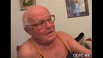 Preview 2 of Seks Kizlar - Stunning old and youthful act with hot babe seducing