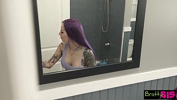 Preview 1 of Bouncing Xnxx - Valerica Steele Squirts All Over Stepbro&#039_s Cock like a Super Soaker - S34:E8