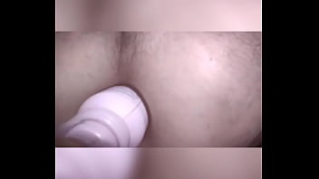 Preview 2 of Jenny Scardamaglia Nude - Colocando frasco de desodorante no c&uacute_