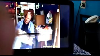 Preview 3 of Ilse De Rooij Dp - El Padre que sorprende a su h. dandole lechita