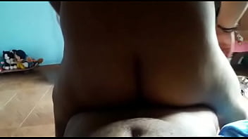 Preview 3 of Www Saneleyone Xxx Com - Rebolando na vara
