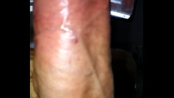 Preview 4 of Stepmom Threesome Amateur - Pija madura caliente y dura lista para recibir tu culito amor