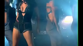 Preview 4 of Open Pablic Place - Lisa Scott Lee - Music Video