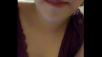 Preview 2 of Teligusexvideos - em diễm lần đầu live