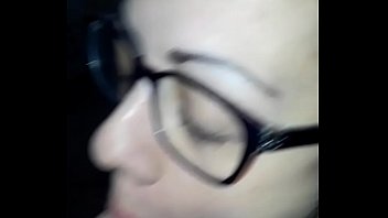 Preview 1 of Downlond Xxx Video - CHRISTMAS HEAD FROM A SEXY NERDY BRUNETTE.