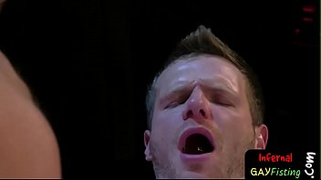 Preview 3 of Bokep Barat Cewe 1 Pria 3 - Bear pushes jock to the limit with fisting