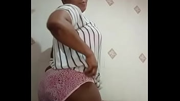 Preview 4 of Sex Massage Oldman - Nigerian Woman Shows Panties