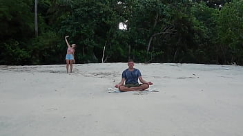 Preview 1 of Www Xxx Com Bang Bros Mp4 - I suck big dick from a stranger on the beach