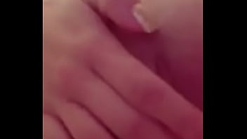 Preview 1 of Tannu Sexvdoeis - chica hermosa env&iacute_a v&iacute_deo a su novio mientra se toca