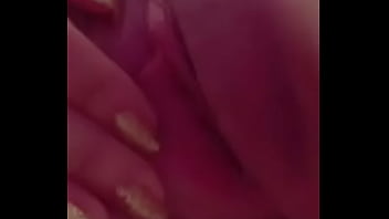 Preview 4 of Tannu Sexvdoeis - chica hermosa env&iacute_a v&iacute_deo a su novio mientra se toca