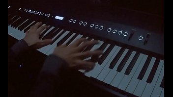 Preview 4 of Pornocon Empleadas Domesticas - piano hand job