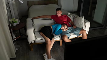 Preview 1 of 777 Tube Porm - A movie time with Tinder date