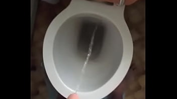 Preview 2 of Xnxx Polec - Pee time