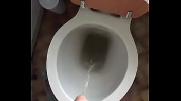 Preview 4 of Xnxx Polec - Pee time