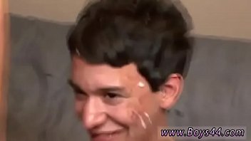 Preview 2 of Xxxx Daug Movie - Emos cumshots gay Latin Teen Twink Sucks Cock for Cash