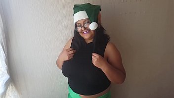 Preview 2 of Swinger Evli Grup - A BBW christmas elf in UK