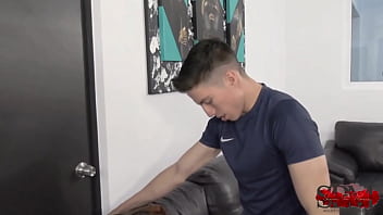 Preview 2 of Multiple Pornstar - El amigo de mi hijo,  me di&oacute_ un cojid&oacute_n ( Parte 2 )