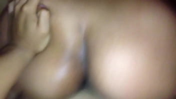 Preview 4 of Alura Junson Mom Son Step - Venezolana culona montando