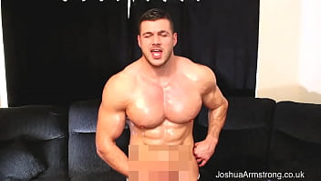 Preview 2 of Stup Mom - Mesmerised by my muscle