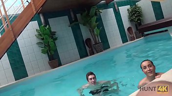 Preview 2 of France 2017 - HUNT4K. Aventures sexuelles dans une piscine priv&eacute_e