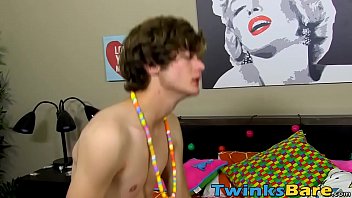 Preview 2 of Sammi Ross - Twink moans as his boyfriend smashes his asshole bareback