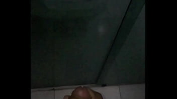 Preview 2 of Mom Son Walk Sleep - Qu&eacute_ buena chupada