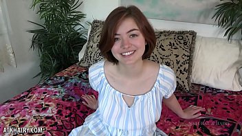 Preview 1 of Fuck Bleeding - Experience Aria Sky&#039_s luscious pussy up close