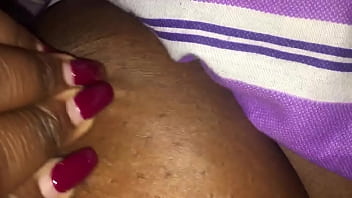 Preview 3 of Big P B - solo